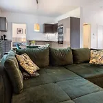 Altenbeken-ferienwohnung 2 *