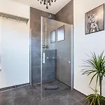 Altenbeken-ferienwohnung 2 Apartmán *