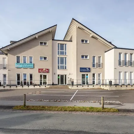 Altenbeken-ferienwohnung 2 *